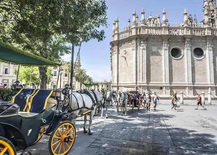 Hernando Colon Deluxe By Valcambre 아파트 *